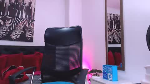  Gabby  online show from January 2025 09:22:01 PM