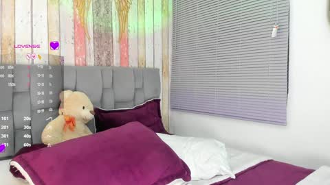 Snapshot of gabi_boom chatting on January 2025 03:32:02 AM Gabriela online show from January 2025 03:32:02 AM