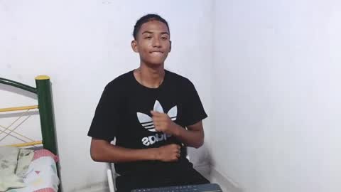 Snapshot of gabi_gol chatting on May 2026 03:31:02 PM gabi_gol online show from May 2026 03:31:02 PM