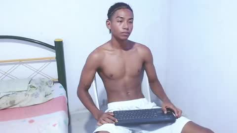 Snapshot of gabi_gol chatting on May 2026 04:47:02 PM gabi_gol online show from May 2026 04:47:02 PM