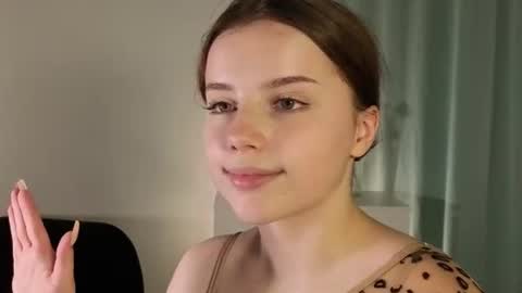 Gabi online show from July 2026 04:19:01 AM