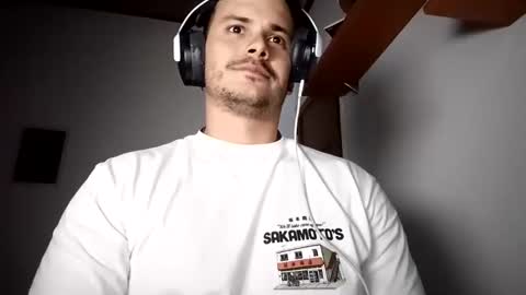 DonNadie online show from April 2026 01:03:01 AM