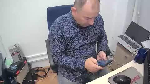 Snapshot of gabriel9_2003 chatting on April 2026 09:51:02 AM gabriel9_2003 online show from April 2026 09:51:02 AM