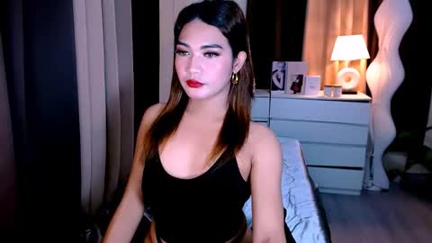 gabriela_deluxe online show from November 2025 11:29:01 PM