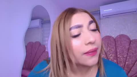 gabriela online show from April 2026 07:17:02 PM