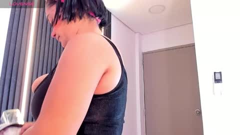 gabrielaa_miller_ online show from October 2025 07:23:01 PM