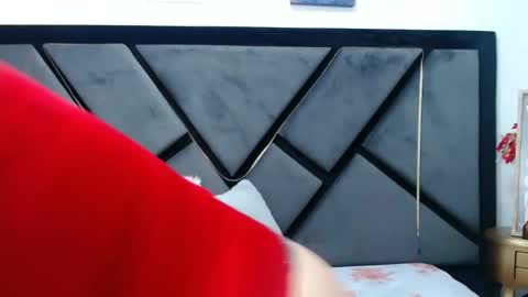 Snapshot of gabrieladurann chatting on February 2025 07:38:01 PM GABRIELA online show from February 2025 07:38:01 PM