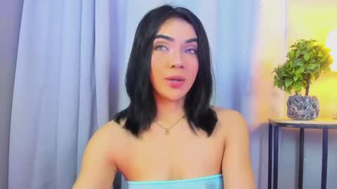 Snapshot of gabrielam_ms chatting on June 2026 03:42:02 AM Gabriela Evans MS online show from June 2026 03:42:02 AM
