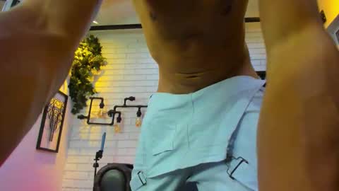 gabrieldraven online show from November 2025 07:57:01 PM