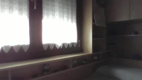 Snapshot of gabrielegr22 chatting on November 2025 02:06:01 PM Gabriele online show from November 2025 02:06:01 PM