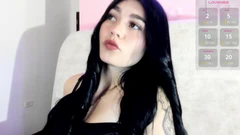 Snapshot of gabriella27_ chatting on May 2026 04:48:01 PM gabriella online show from May 2026 04:48:01 PM