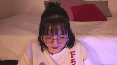 Snapshot of gaby99_ chatting on October 2025 12:04:02 PM Gabyy online show from October 2025 12:04:02 PM