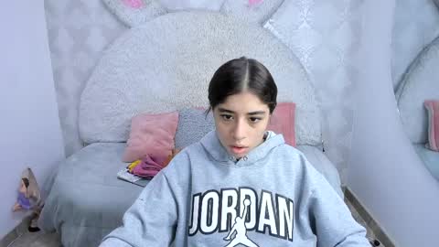 Gaby online show from April 2026 07:01:02 PM