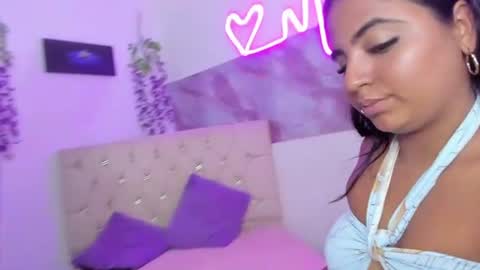 Snapshot of gaby_noah chatting on June 2026 01:10:02 AM GABY AND NOAH online show from June 2026 01:10:02 AM
