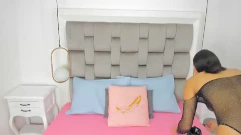 GABRIELA  online show from February 2026 11:30:01 AM