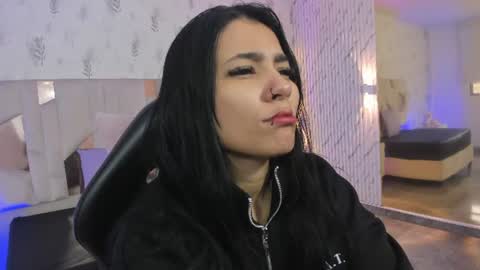 Gaby online show from June 2026 12:18:01 PM