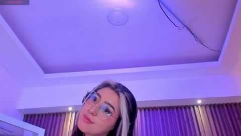 Snapshot of gabyrose9 chatting on June 2026 08:21:02 PM gabyrose9 online show from June 2026 08:21:02 PM