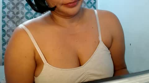 gabysot online show from December 2025 01:35:02 AM