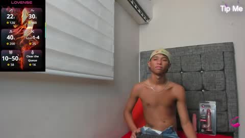 Snapshot of gael_d4v7 chatting on April 2026 07:40:01 PM Gael online show from April 2026 07:40:01 PM
