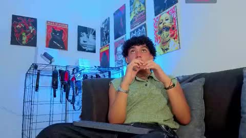 Gael Conner online show from October 2025 01:28:01 AM