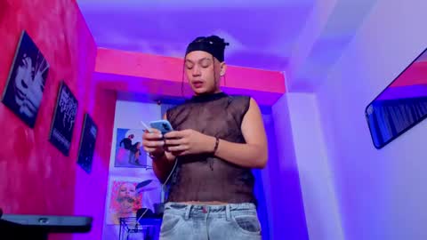 Gael Conner online show from April 2026 02:01:01 AM