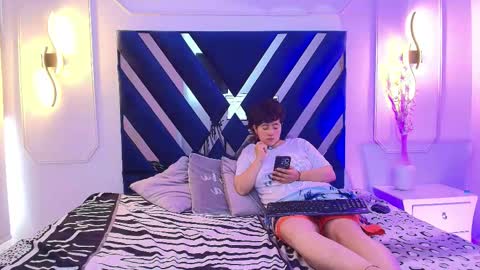 gaia_n_nix online show from March 2026 06:03:02 PM