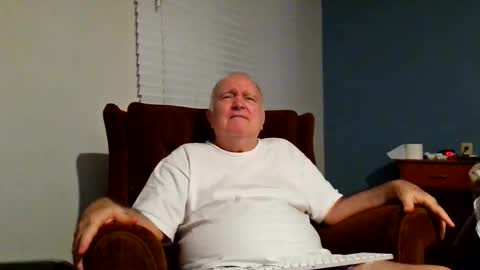 Snapshot of galacticfrank chatting on November 2025 06:30:01 AM galacticfrank online show from November 2025 06:30:01 AM