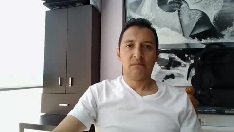 Snapshot of galanteescucha1712 chatting on May 2026 08:09:02 AM galante online show from May 2026 08:09:02 AM
