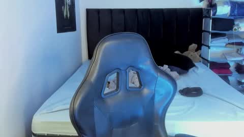 game__over420 online show from October 2025 03:43:01 PM