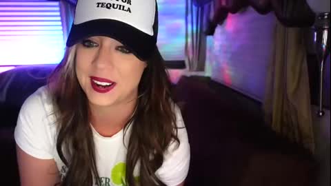 Snapshot of garagesex22 chatting on February 2025 10:15:02 AM Jenna - be back MONDAY night. online show from February 2025 10:15:02 AM