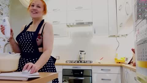 Ava online show from December 2025 07:48:01 AM