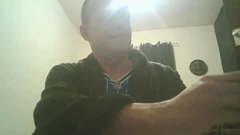gary1862uk online show from December 2024 07:54:01 PM