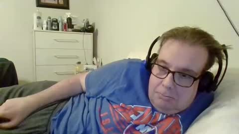 Gary online show from November 2025 04:01:01 AM