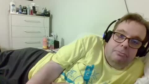 Gary online show from December 2025 07:06:02 AM