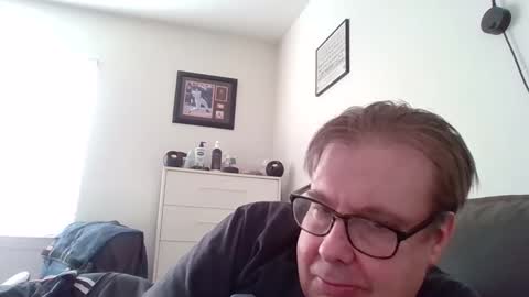 Snapshot of garyg930 chatting on May 2026 10:55:01 PM Gary online show from May 2026 10:55:01 PM