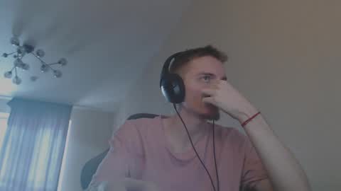 Snapshot of gasturfahe chatting on February 2025 08:54:02 AM gasturfahe online show from February 2025 08:54:02 AM