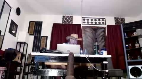 Snapshot of gatewaylaptop2019 chatting on October 2025 03:49:01 AM gatewaylaptop2019 online show from October 2025 03:49:01 AM