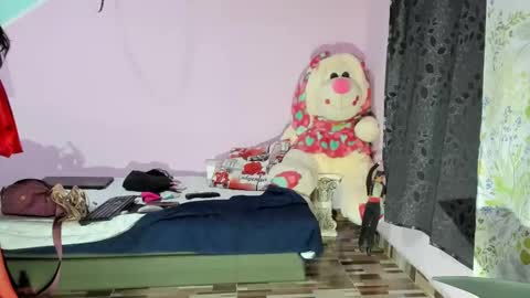 Diana online show from January 2025 11:37:02 AM