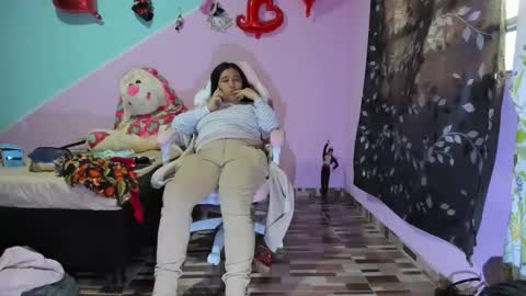 Diana online show from November 2025 11:42:01 AM