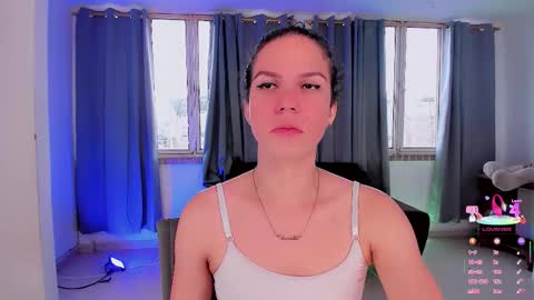 Vnecis Marn online show from March 2026 06:42:02 PM