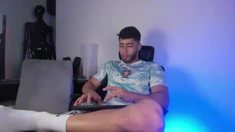 Snapshot of gato_pascal chatting on June 2026 08:25:02 PM Gato online show from June 2026 08:25:02 PM