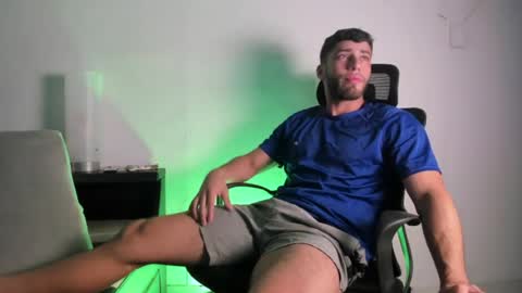 Snapshot of gato_pascal chatting on June 2026 08:20:02 PM Gato online show from June 2026 08:20:02 PM