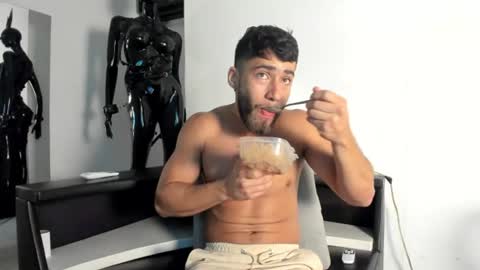 Snapshot of gato_pascal chatting on July 2026 11:35:01 AM Gato online show from July 2026 11:35:01 AM
