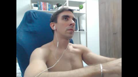 Snapshot of gatosarado23 chatting on January 2025 05:16:02 AM gatosarado23 online show from January 2025 05:16:02 AM