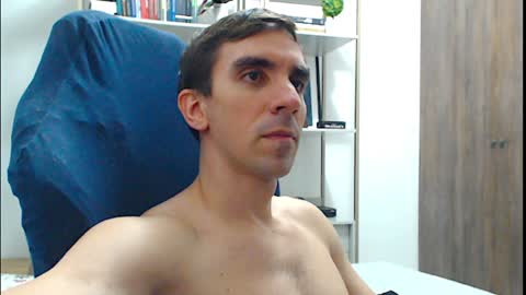 Snapshot of gatosarado23 chatting on January 2025 06:48:02 AM gatosarado23 online show from January 2025 06:48:02 AM
