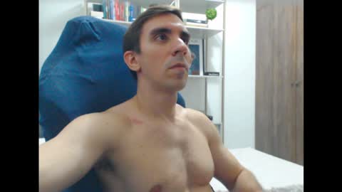 Snapshot of gatosarado23 chatting on January 2025 02:14:01 AM gatosarado23 online show from January 2025 02:14:01 AM
