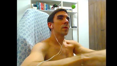 Snapshot of gatosarado23 chatting on March 2025 02:15:01 AM gatosarado23 online show from March 2025 02:15:01 AM