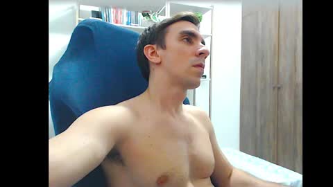 Snapshot of gatosarado23 chatting on October 2025 05:28:02 AM gatosarado23 online show from October 2025 05:28:02 AM