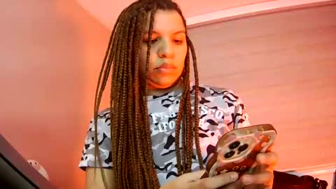 Snapshot of gatubelahotxxx chatting on July 2026 02:25:02 AM gatubelahotxxx online show from July 2026 02:25:02 AM