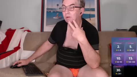 Snapshot of gavinfriend chatting on December 2024 02:05:01 PM Garry online show from December 2024 02:05:01 PM